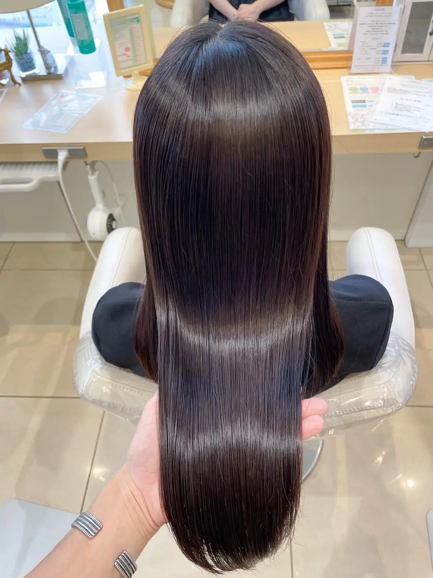 ロング パーマ カット 縮毛矯正 トリートメント 美髪⭐︎髪質改善 井上 康司のヘアスタイル