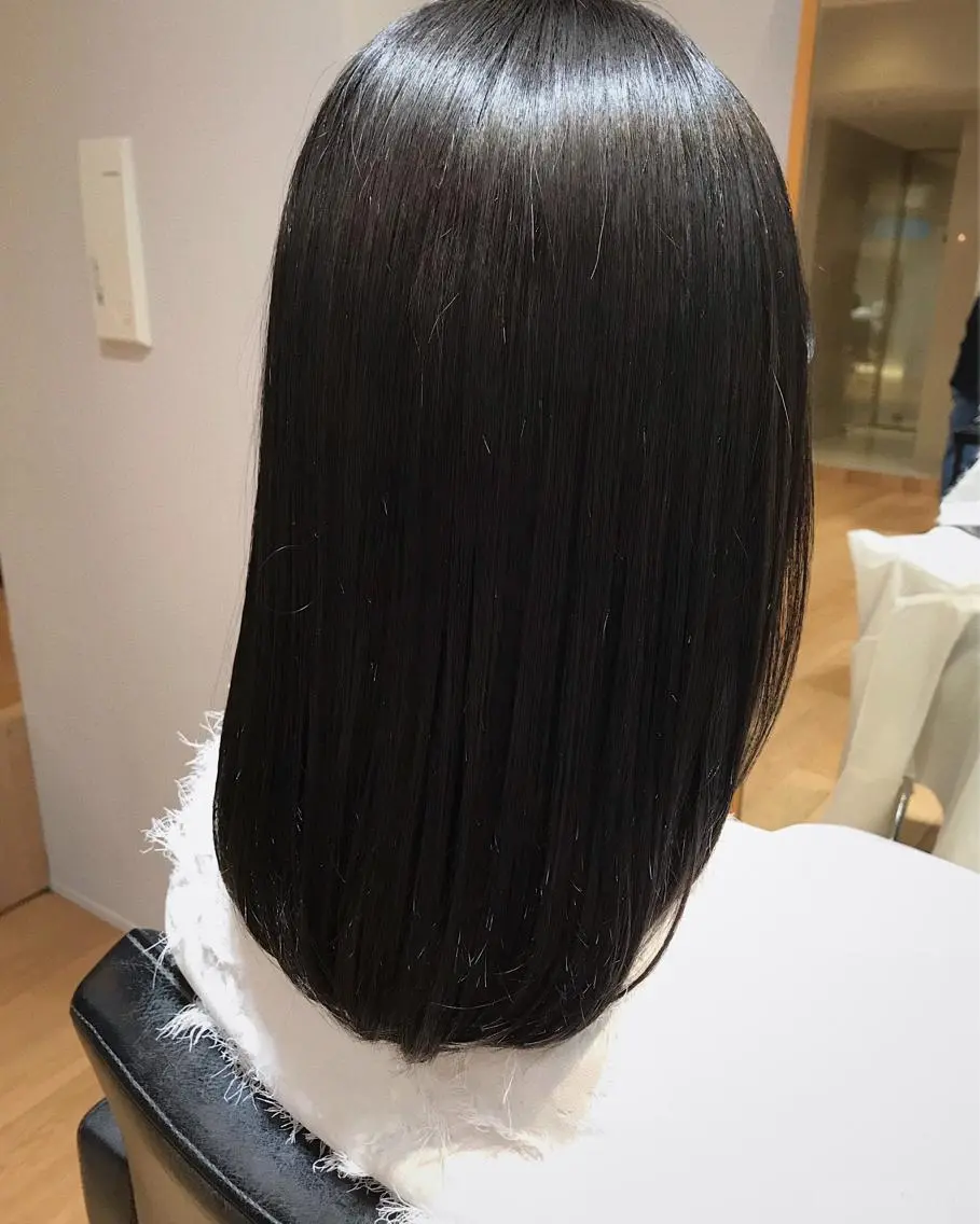ミディアム カラー パーマ ヘアアレンジ グレージュ カット ヘアカラー トリートメント 松田 亮葉のヘアスタイル