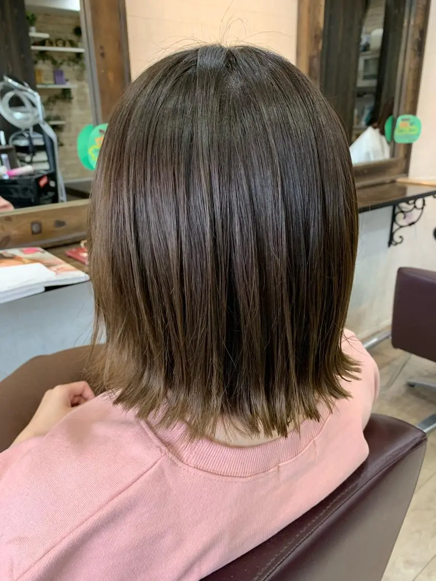 ミディアム カット ヘアカラー パーマ 縮毛矯正 トリートメント 松本 亮のヘアスタイル