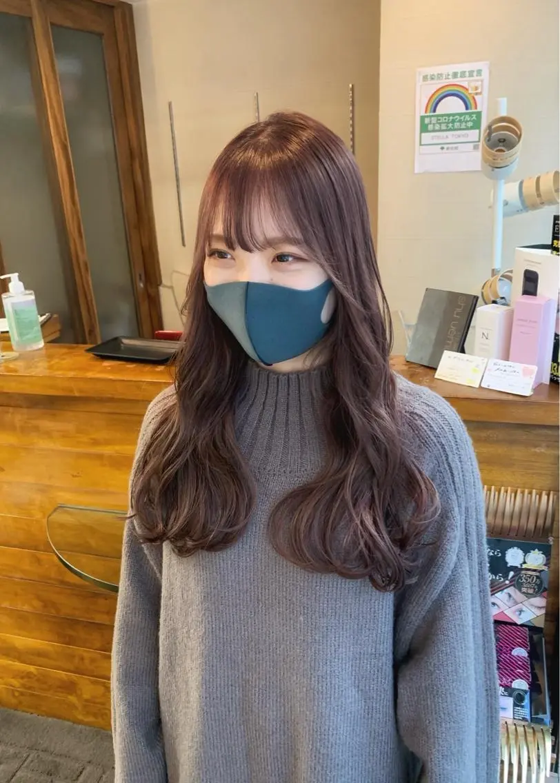 ロング カラー ベージュカラー ラベンダーカラー ラベンダーベージュ カット ヘアカラー トリートメント 矢野 晃平のヘアスタイル