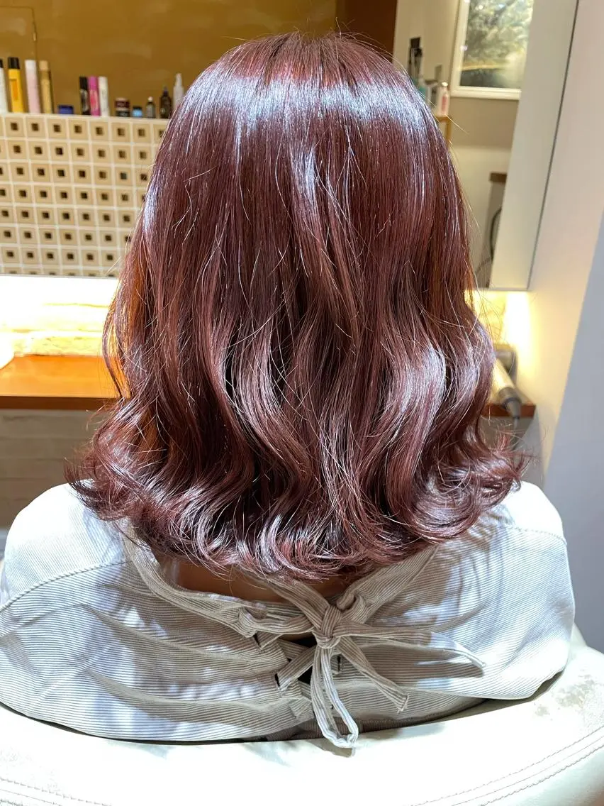 ミディアム カラー ブリーチ ブリーチなしカラー オレンジ ピンクカラー ヘアカラー トリートメント CoCooN 店長 さのえみのヘアスタイル