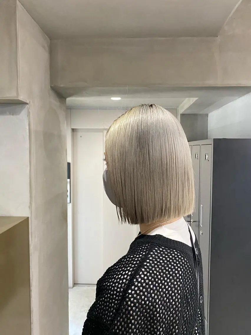ショート カラー シルバー カット ヘアカラー トリートメント Kaho/大阪心斎橋 ボブ/レイヤー/艶髪のヘアスタイル