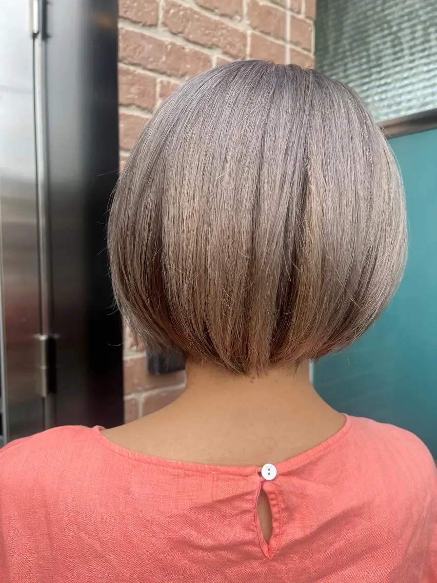 ミディアム カラー パーマ ヘアアレンジ メンズ キッズ ネイル マツエク・マツパ アイブロウ メンズブリーチ メンズハイライト メンズインナーカラー メンズ韓国風 ブリーチ 久木原 ゆりのヘアスタイル