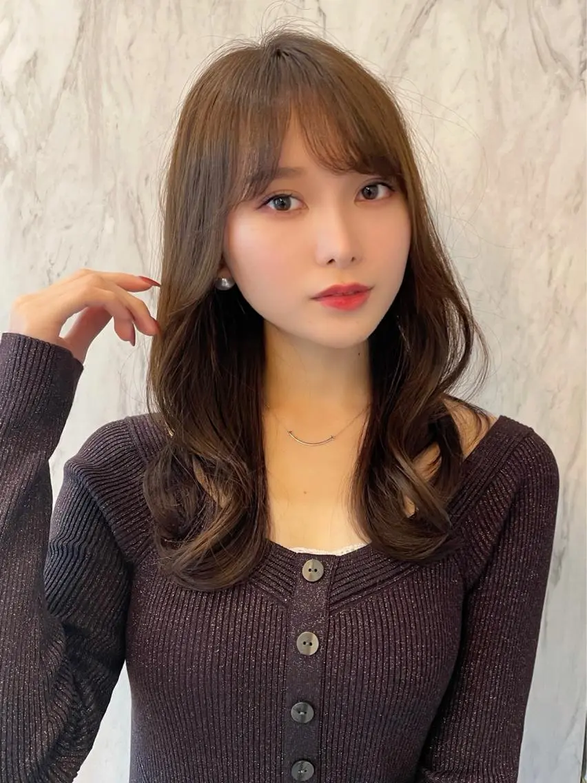 セミロング カラー 上品ヘア🤍顔周り/ レイヤー✨/林遼一郎のヘアスタイル