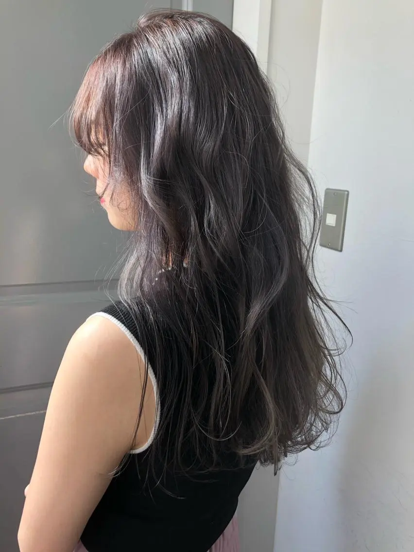 ロング カラー ブリーチ ケアブリーチ ラベンダーカラー ラベンダーグレー Pia ツボイ ケイタのヘアスタイル