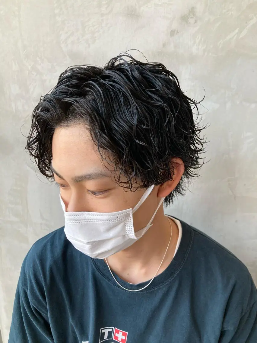 ショート パーマ メンズ メンズパーマ 波巻きスパイラルパー マ/シャドウパーマ駿のヘアスタイル
