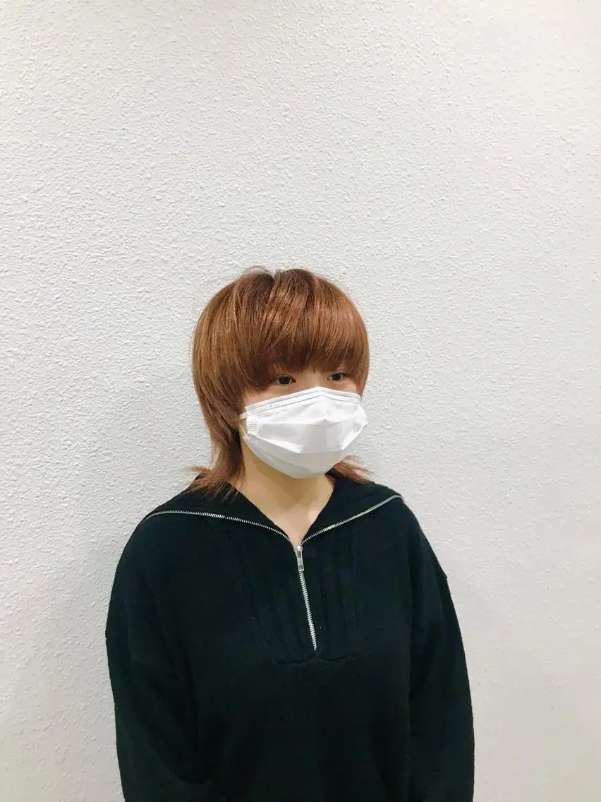ミディアム 石田 有矢のヘアスタイル