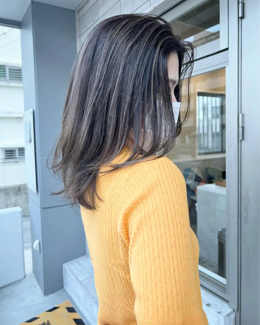 ミディアム カラー ハイライトカラー ハイライト テトネ タカシのヘアスタイル