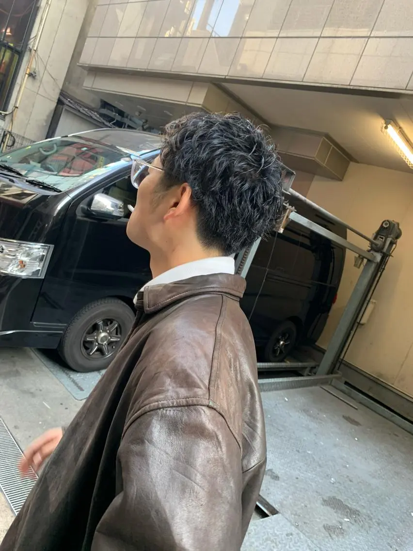 ショート パーマ メンズ カット 🔥ダブルカラー特化 🔥相原彰太のヘアスタイル