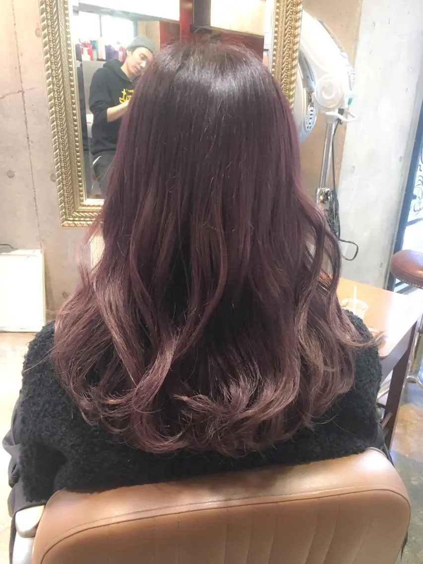 ロング カラー グラデーションカラー 北條 優輝のヘアスタイル
