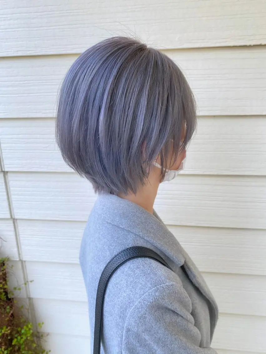 ショート アイスグレージュ ヘアカラー ハイトーンカラー🌈 メンズパーマ鈴木康平のヘアスタイル