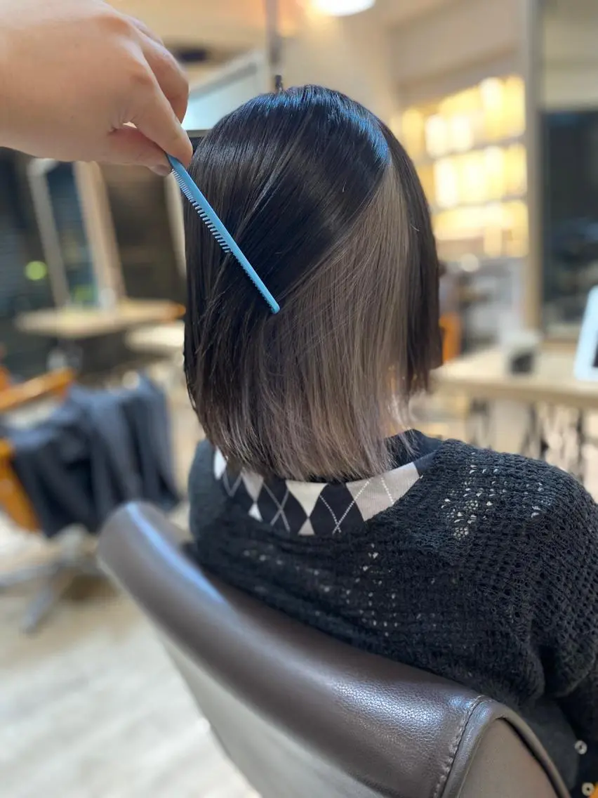 ミディアム カラー ヘアカラー ヨシダ フミノリのヘアスタイル