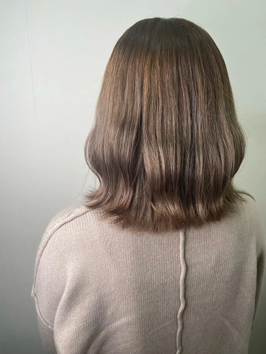 ミディアム 吉村 夏椰のヘアスタイル