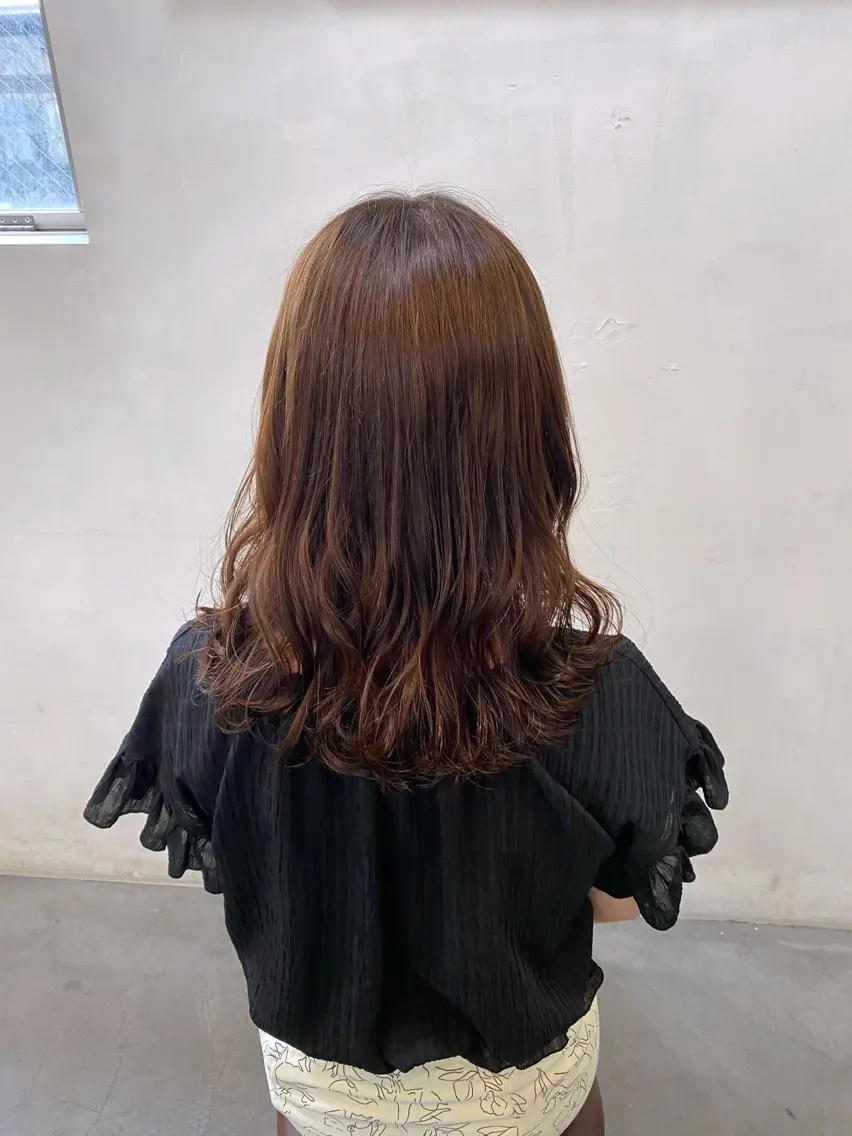 ロング パーマ 進 詩織のヘアスタイル