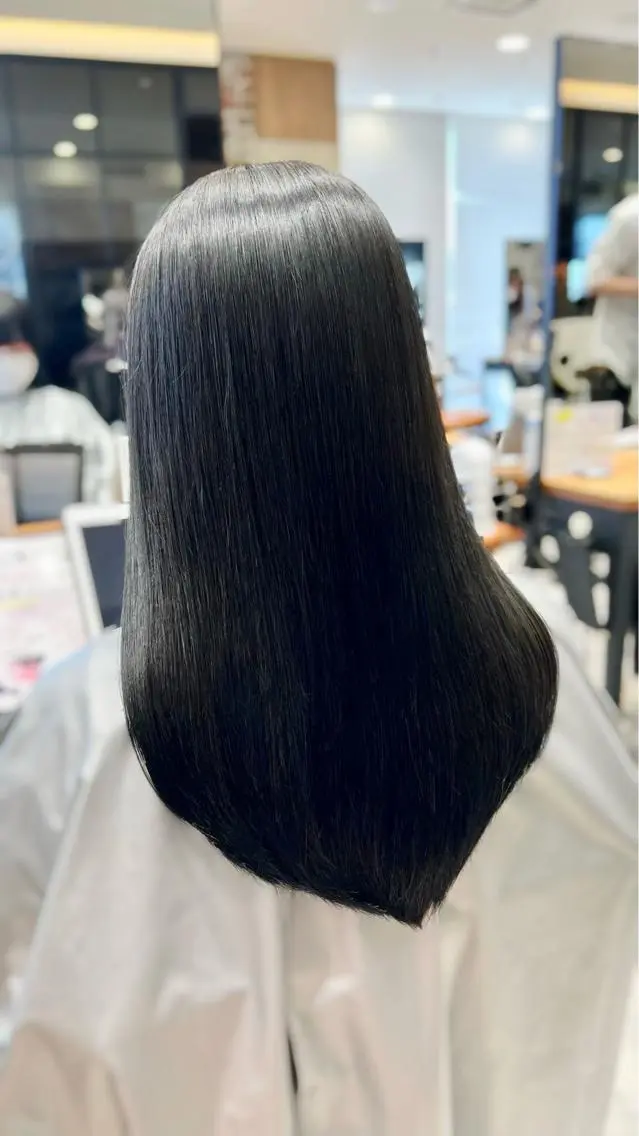 ロング カラー パーマ イルミナカラー 髪質改善 韓国風ヘア 縮毛矯正 トリートメント 美髪ヘッドスパ🫧 西山紗奈江💆♀️のヘアスタイル