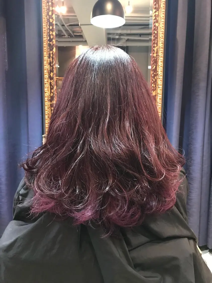 ロング カラー ハイライトカラー インナーカラー パープルカラー ハイライト 縮毛矯正×髪質改善 店長　DAITOのヘアスタイル