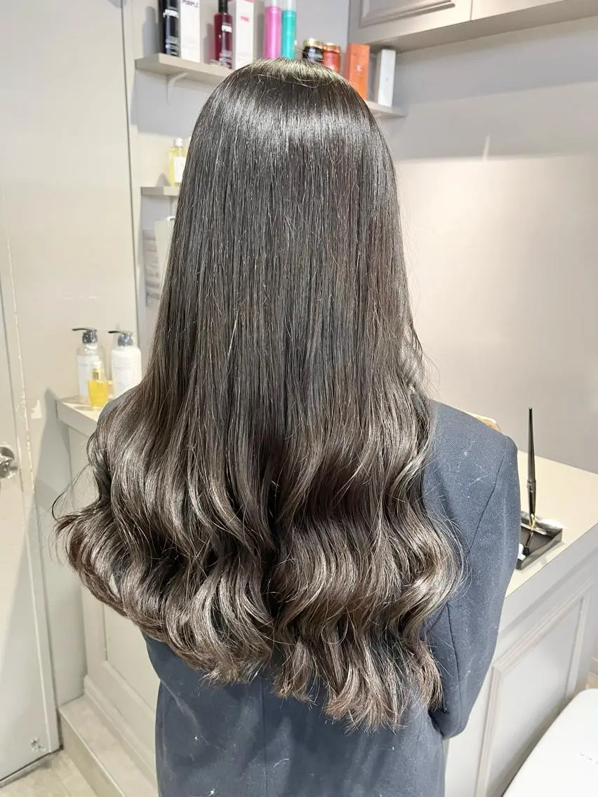 セミロング カラー パーマ ヘアアレンジ メンズ キッズ ネイル マツエク・マツパ アイブロウ 上品＆韓国風 🥀海心🥀のヘアスタイル