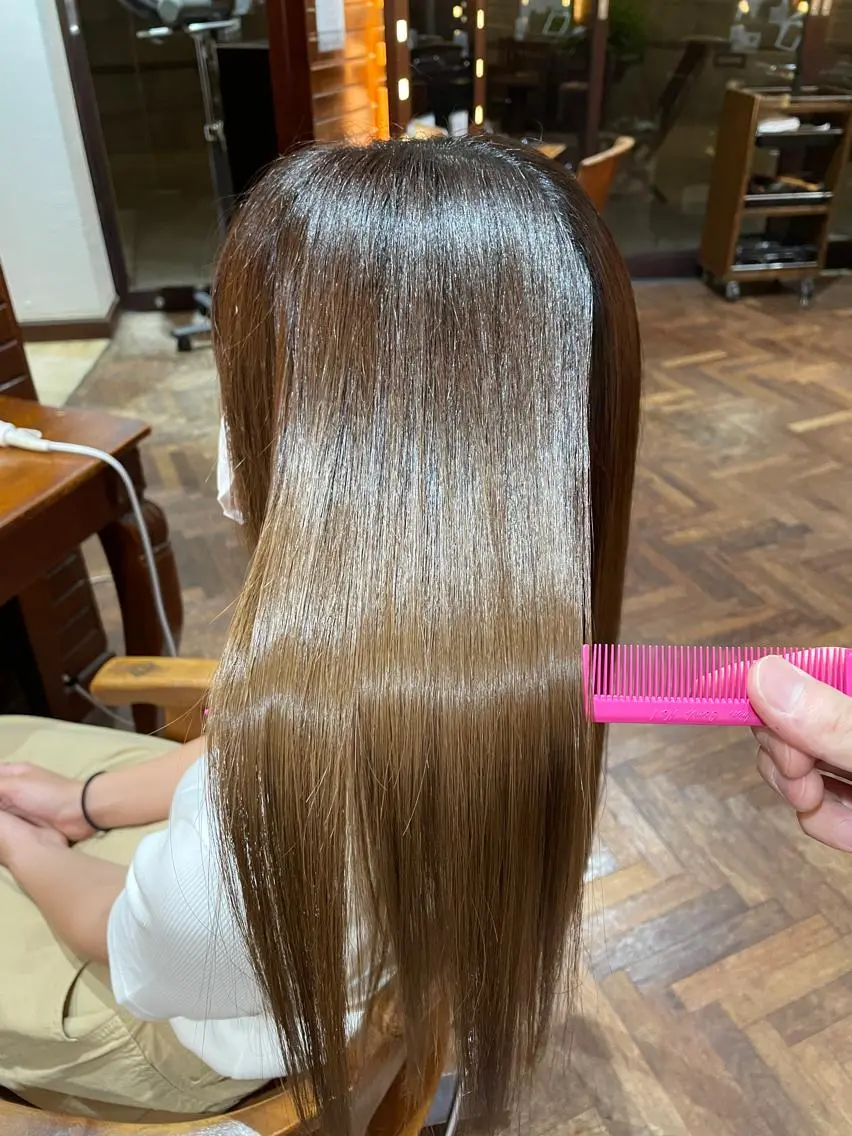 セミロング stylist YUTOのヘアスタイル