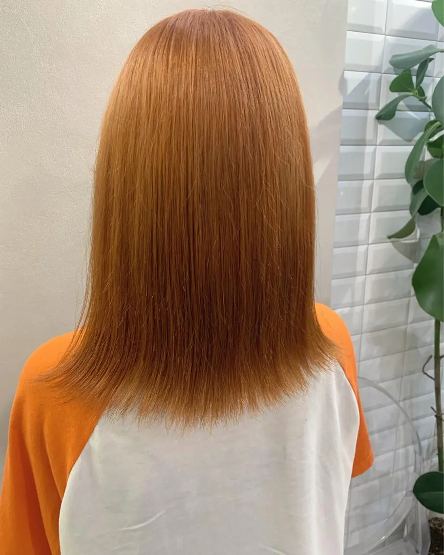 セミロング カラー ブリーチ ブラウンカラー オレンジ オレンジブラウン カット ヘアカラー トリートメント hubhair レイヤー/透明感のヘアスタイル
