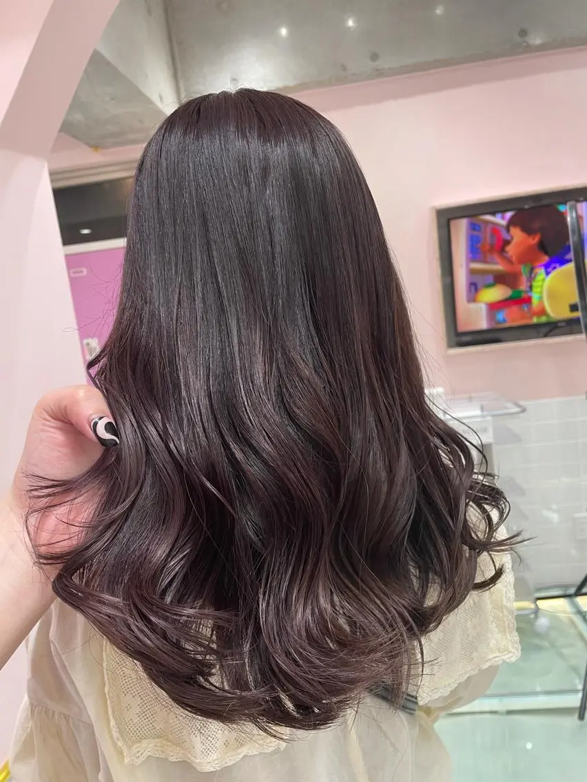 カラー 艶髪 🦋CON🦋のヘアスタイル