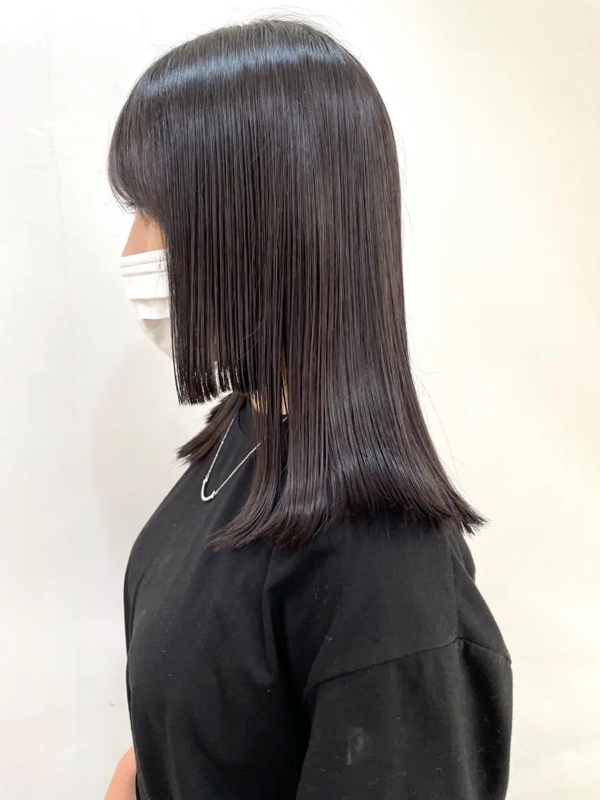 セミロング あずまぐち めぐみのヘアスタイル