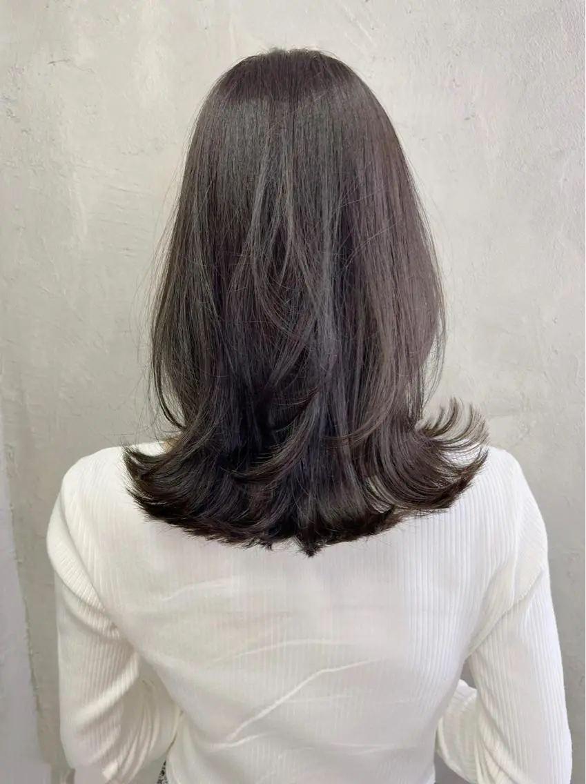 ミディアム カラー グレージュ ボブ くびれヘア カット ヘアカラー トリートメント 似合わせ特化🌷 kasumiのヘアスタイル