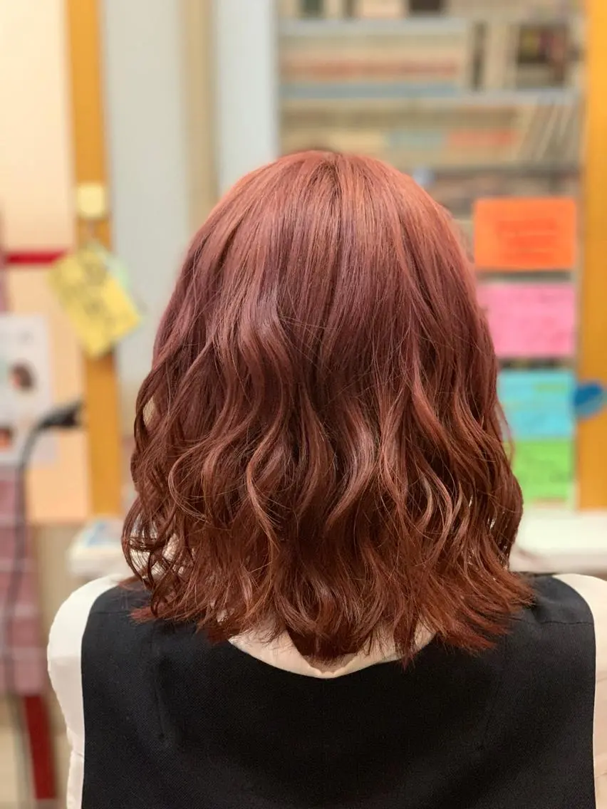 ミディアム ヘアカラー たけい ゆうきのヘアスタイル