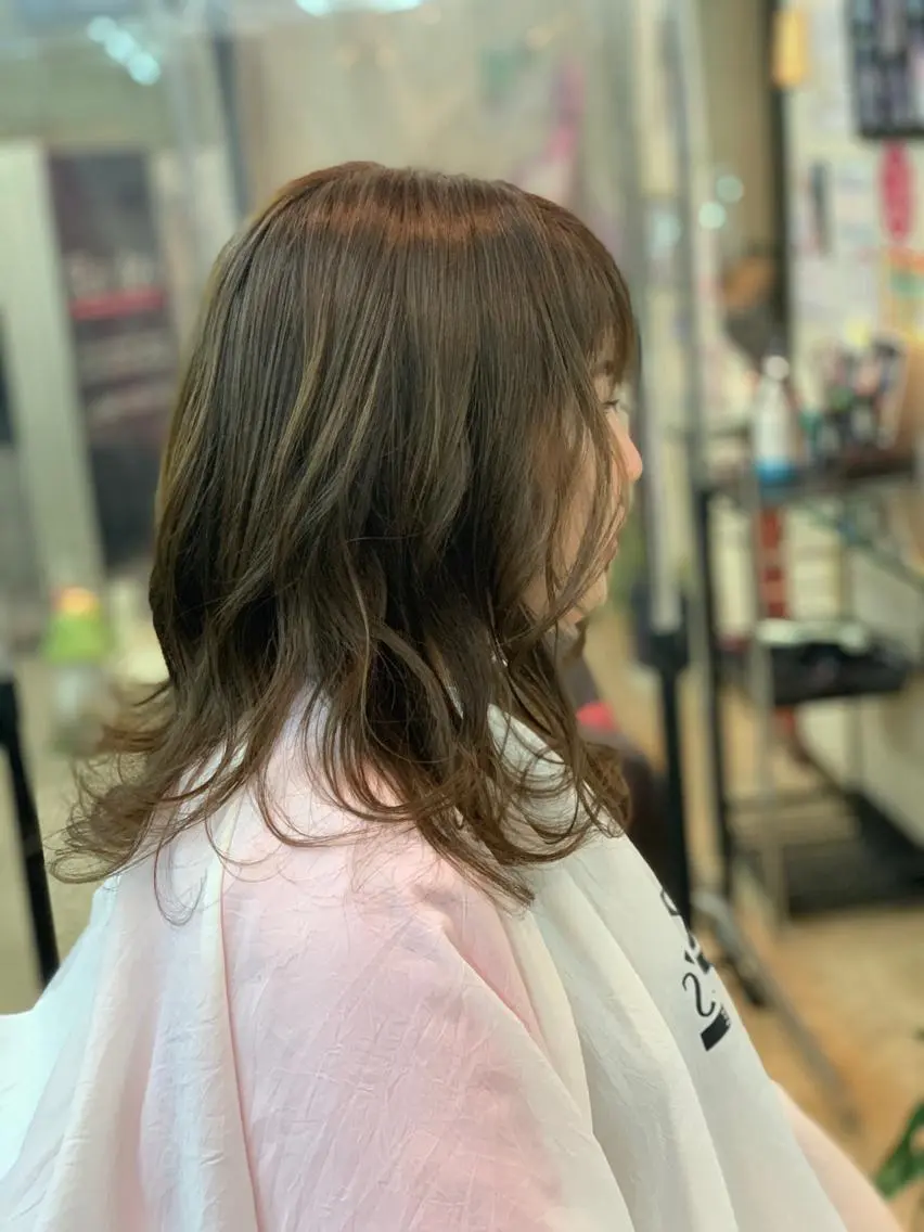 セミロング ヘアアレンジ ヨシンモリ 春日部　間庭 寛貴のヘアスタイル