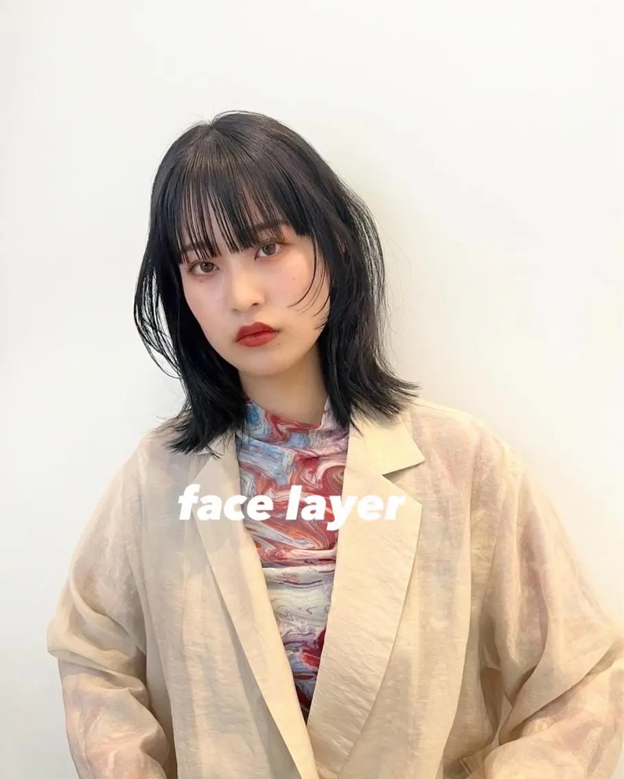 ミディアム カラー 顔まわりレイヤー レイヤーカット レイヤー専門家 ダブルカラー修のヘアスタイル