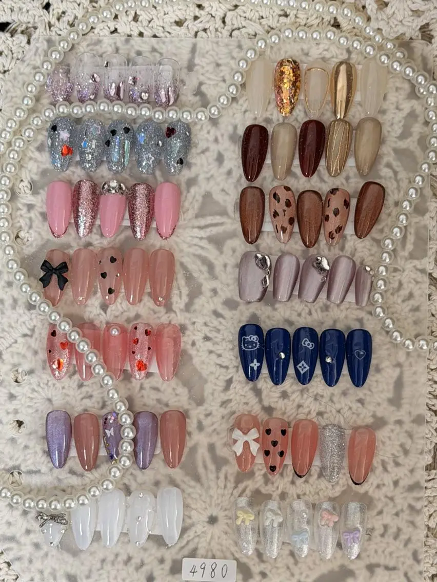 ネイル ハンドネイル Alra アルラのネイルデザイン