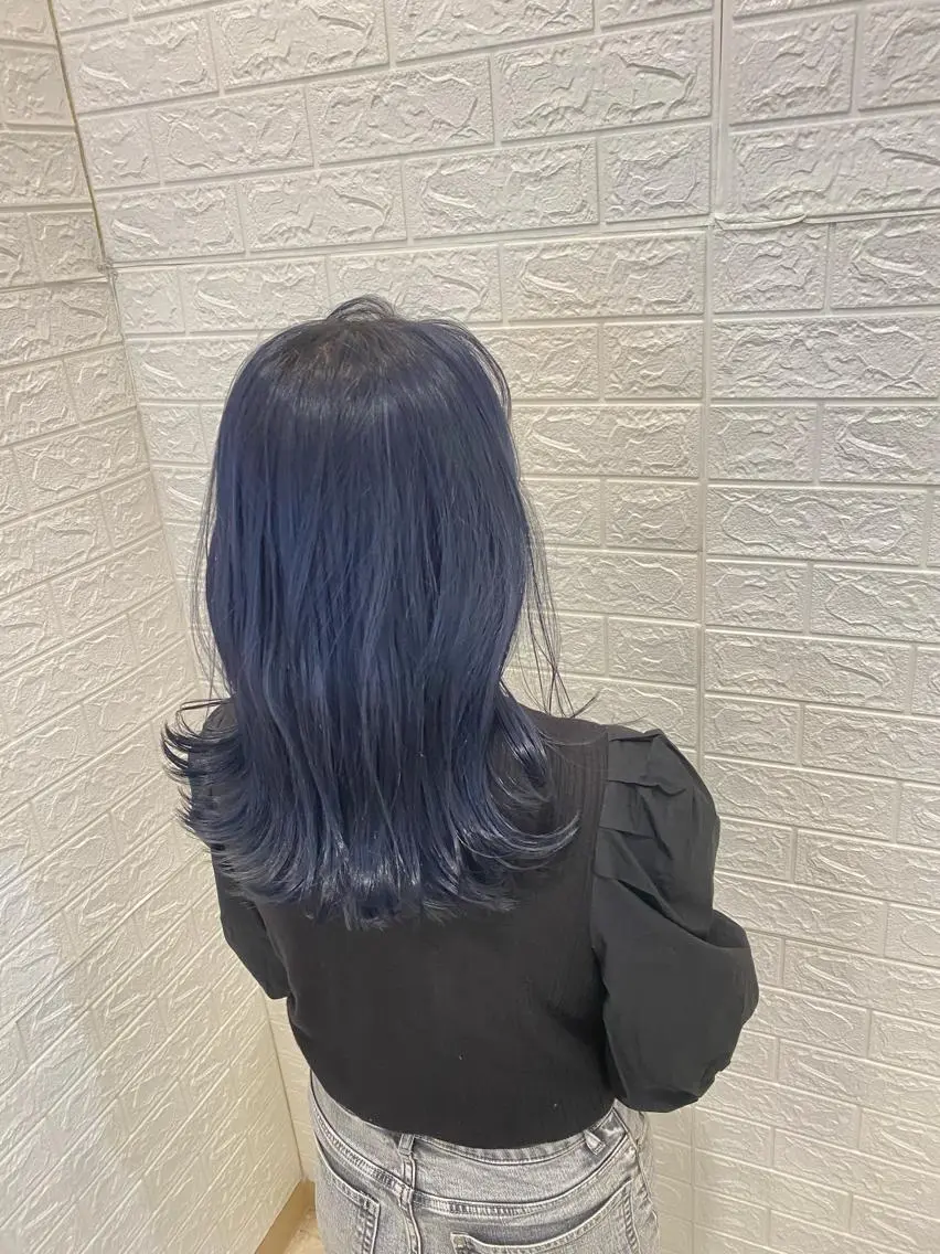 セミロング カット ヘアカラー トリートメント 【ブリーチ特化】 山崎 悠樹のヘアスタイル