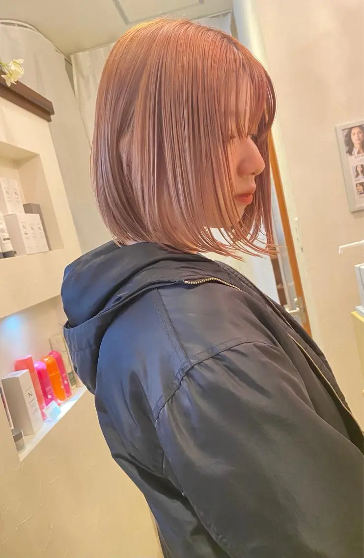 ショート カラー ハイトーンカラー カット ヘアカラー grand juteのヘアスタイル