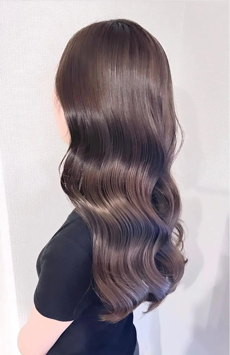 ロング カラー ブリーチ ハイトーンカラー トリートメント 泉 堅也のヘアスタイル