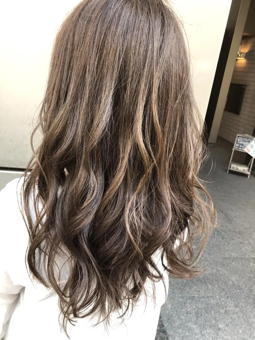 ロング カラー アッシュ ハイライトカラー ハイライト 松永 雄樹のヘアスタイル