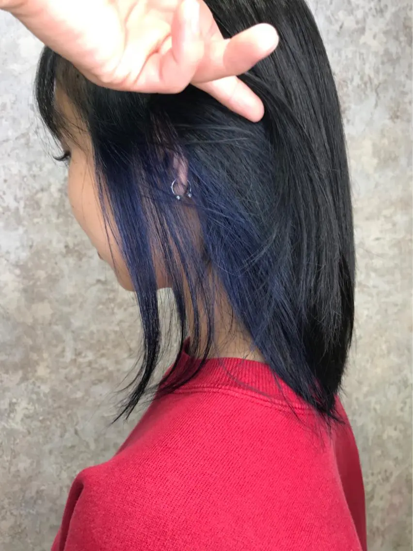 ミディアム カラー ブルーカラー Blanco Color&Careのヘアスタイル