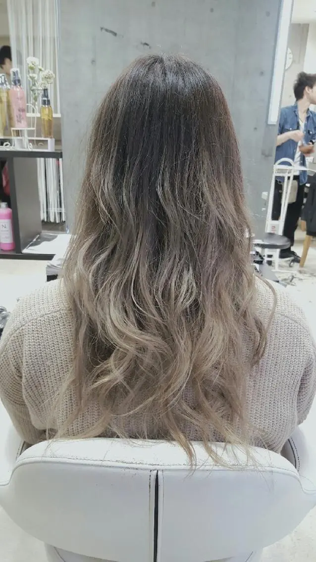ロング 髪質改善×レイヤー 高嶋のヘアスタイル