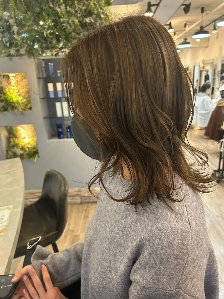 ミディアム ブリーチ/ヘアセット 🪞🌙minamiのヘアスタイル