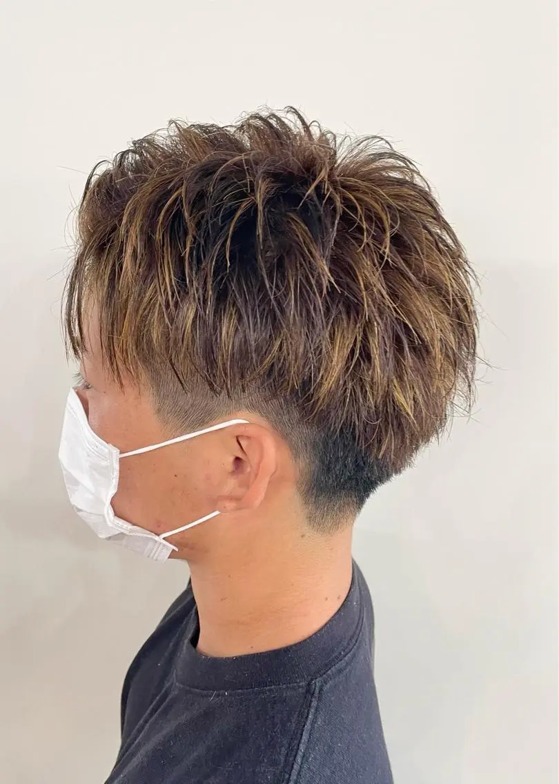 ショート カラー メンズ メンズメッシュ メッシュ カット ヘアカラー FLAGS YAMATOのヘアスタイル