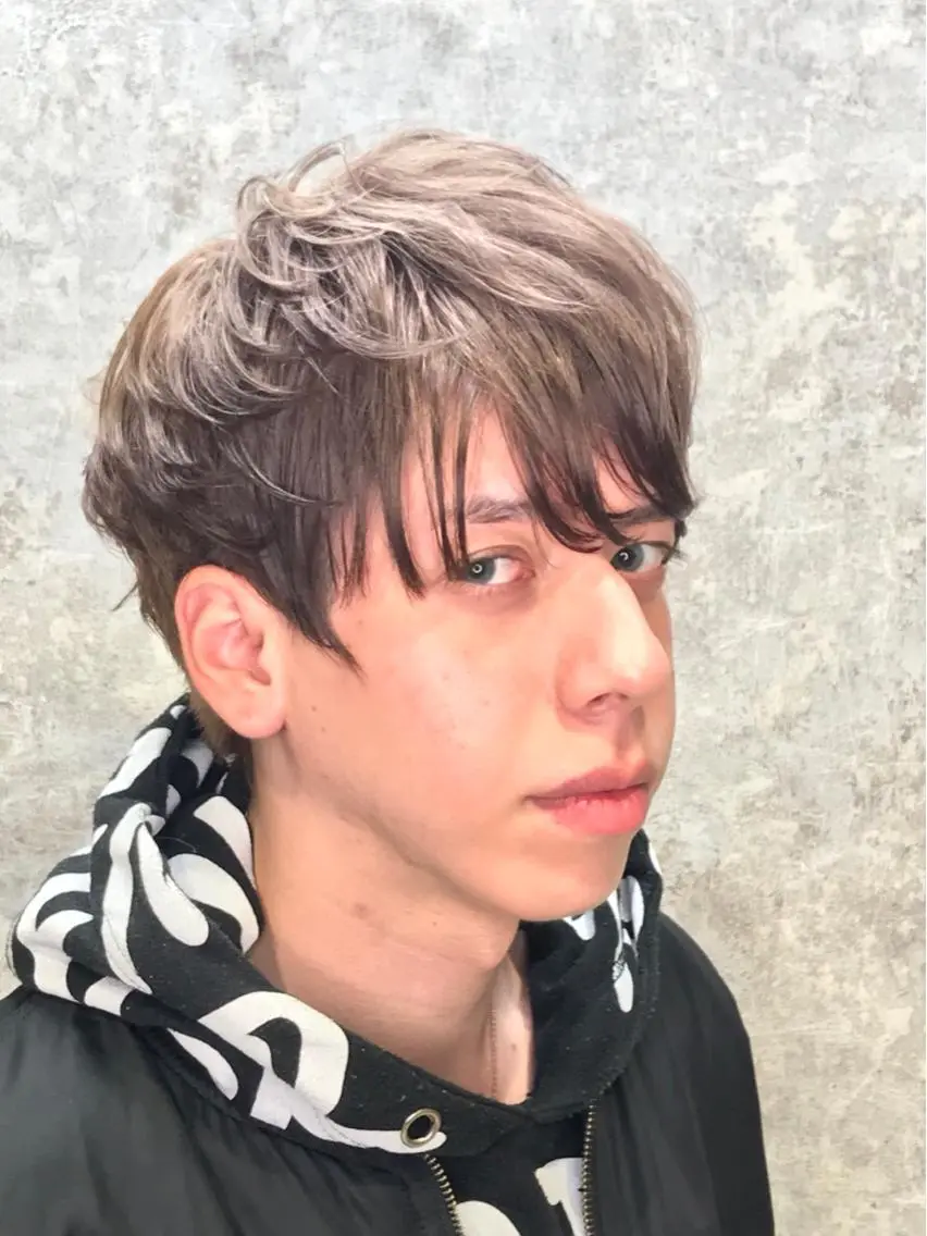 カラー メンズ ブロンド ホワイトブロンド 🫟Blanco🫟 Color&Careのヘアスタイル
