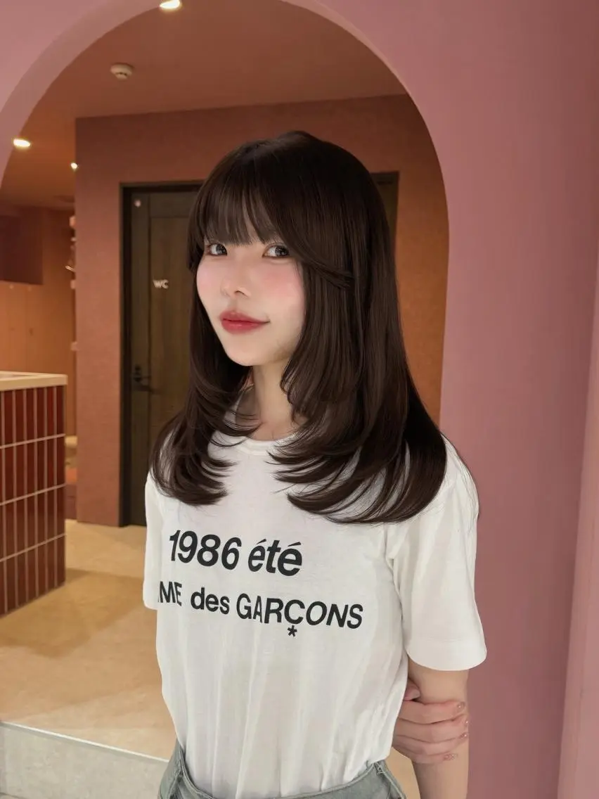 カラー ロング ベージュカラー ブリーチ ブルーカラー ブルージュ 透明感カラー カット ヘアカラー トリートメント 透明感カラー♡ 原宿美容室¦Rinaのヘアスタイル