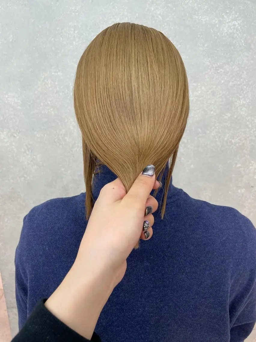トリートメント 🎀ボブ+ハイトーン シュカ👶🏻のヘアスタイル
