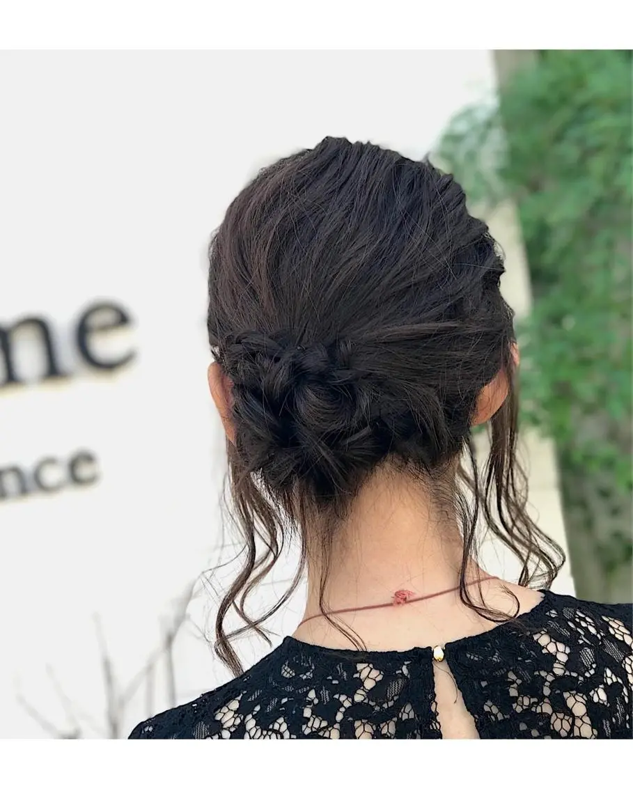 ミディアム 横山 ひかりのヘアスタイル