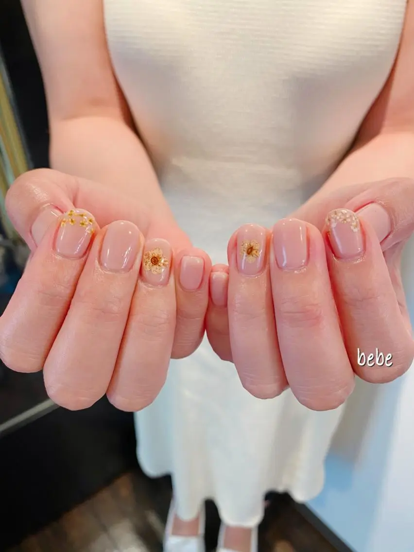 ネイル ジェルネイル パラジェル ハンドネイル Ann nailのネイルデザイン