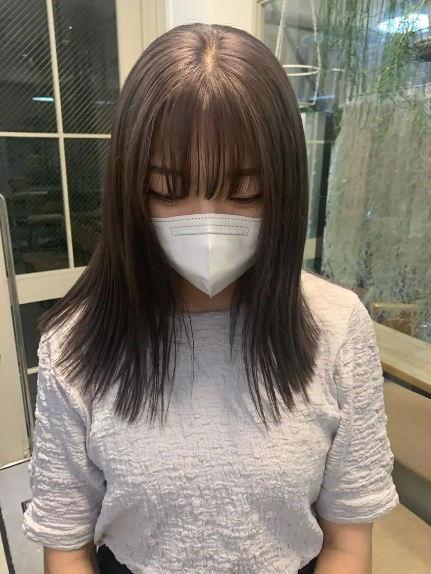 セミロング カラー ヘアカラー トリートメント REINA☁️透明感 カラー/ぷつっと♡のヘアスタイル