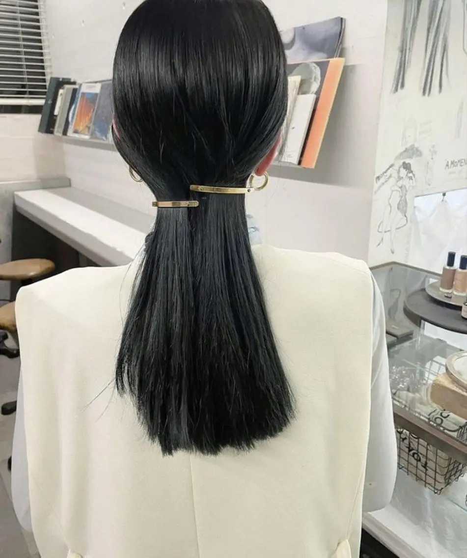 ロング ぱつっとボブ/ ボブ特化/タッセルのヘアスタイル
