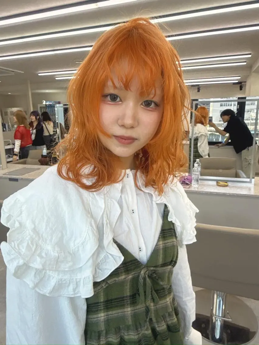ミディアム カラー パーマ オレンジ 🎀ブリーチ ハイト ーン ♡Kanon♡のヘアスタイル