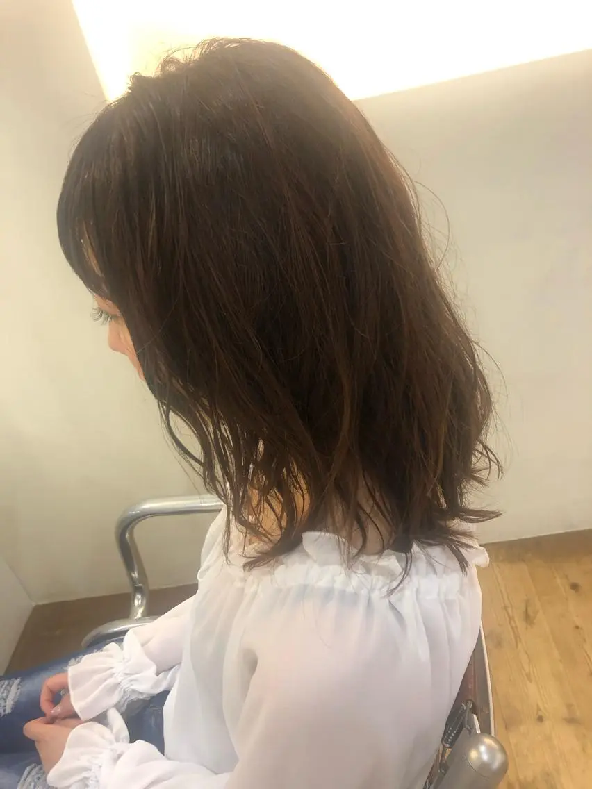 セミロング セミロングパーマ 伸ばしかけ Sea by LUVISM アヤノのヘアスタイル