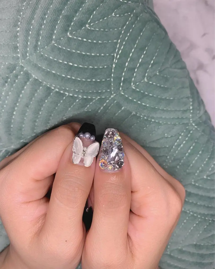 ネイル アートネイル フレンチネイル キラキラネイル 韓国ネイル ミラーネイル *･*MIMnail 1号店･*:･*のネイルデザイン
