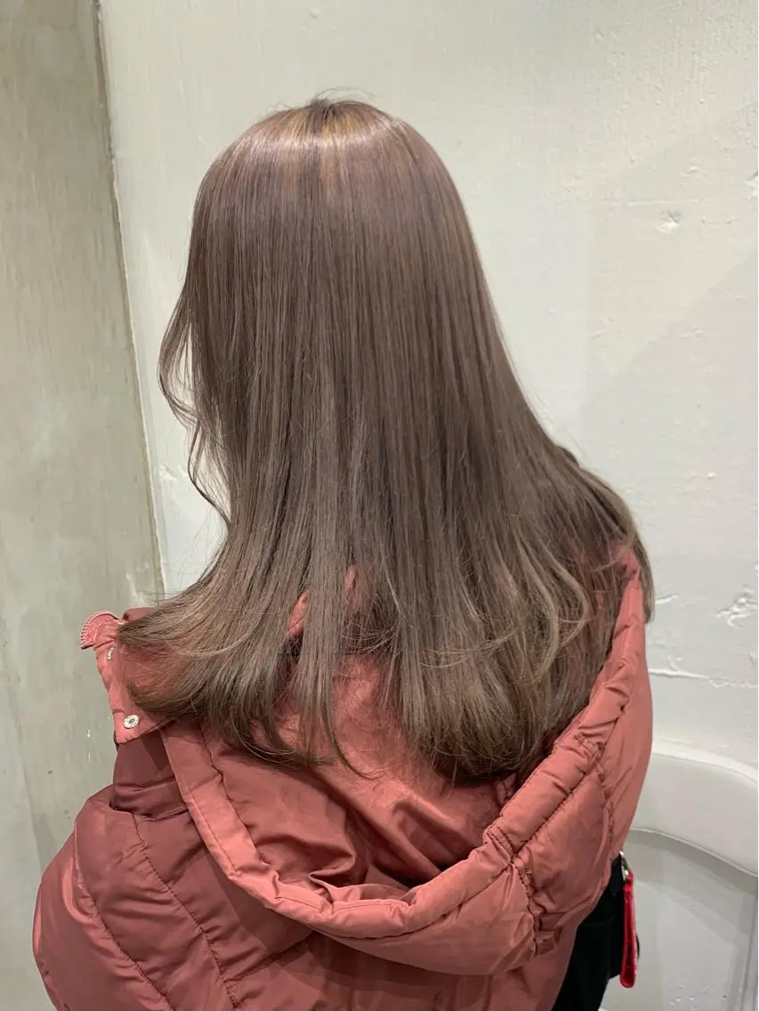 ミディアム カラー ヘアアレンジ カット ヘアカラー トリートメント ヘアセット 憧れの艶ハイトーンへ 🌙サイダサキのヘアスタイル