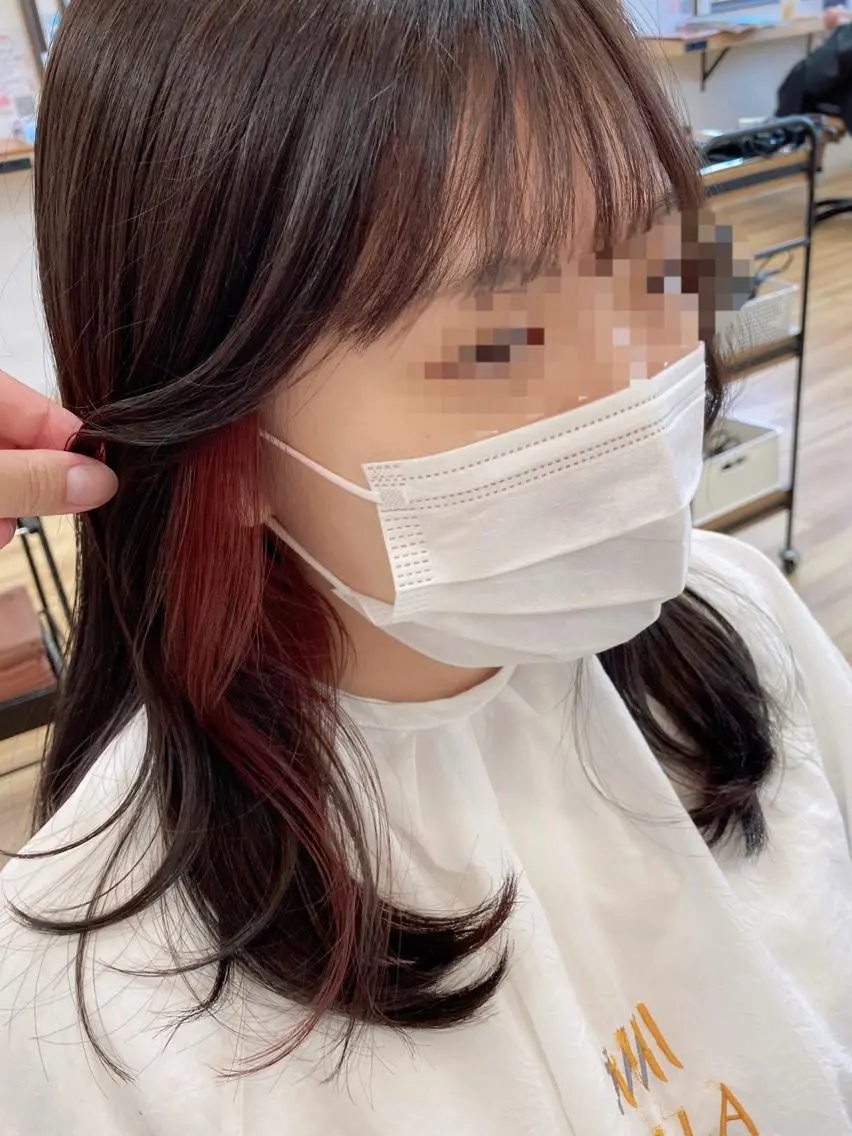 ミディアム カラー ブリーチ ブラウンカラー ピンクカラー ピンクブラウン トリートメント カット ヘアカラー トリートメント 大野 まゆのヘアスタイル